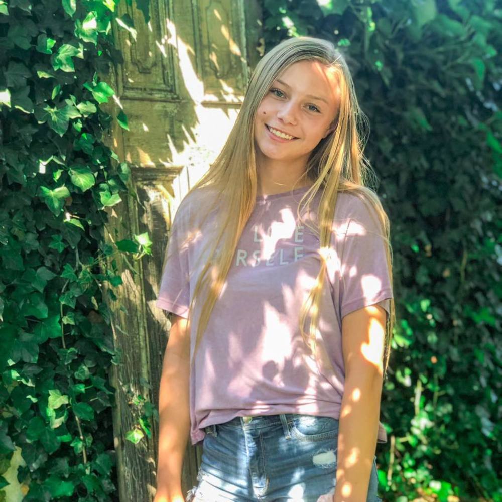 Meet your Posher, Delani